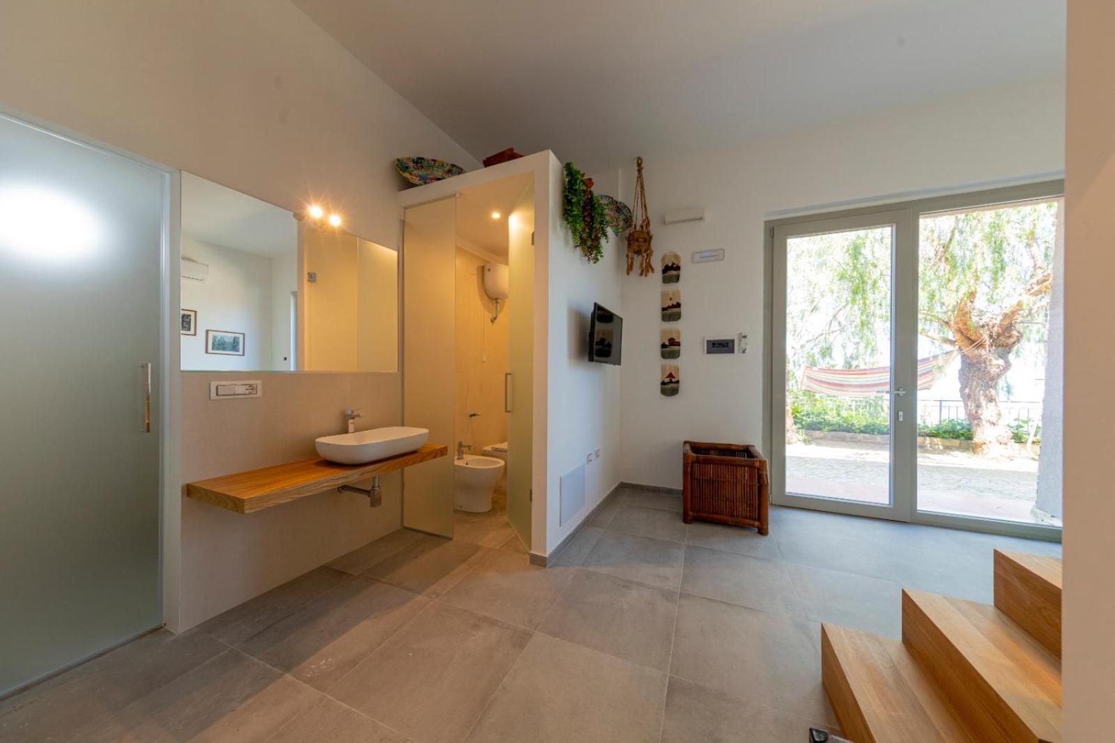 Agape Apartment *