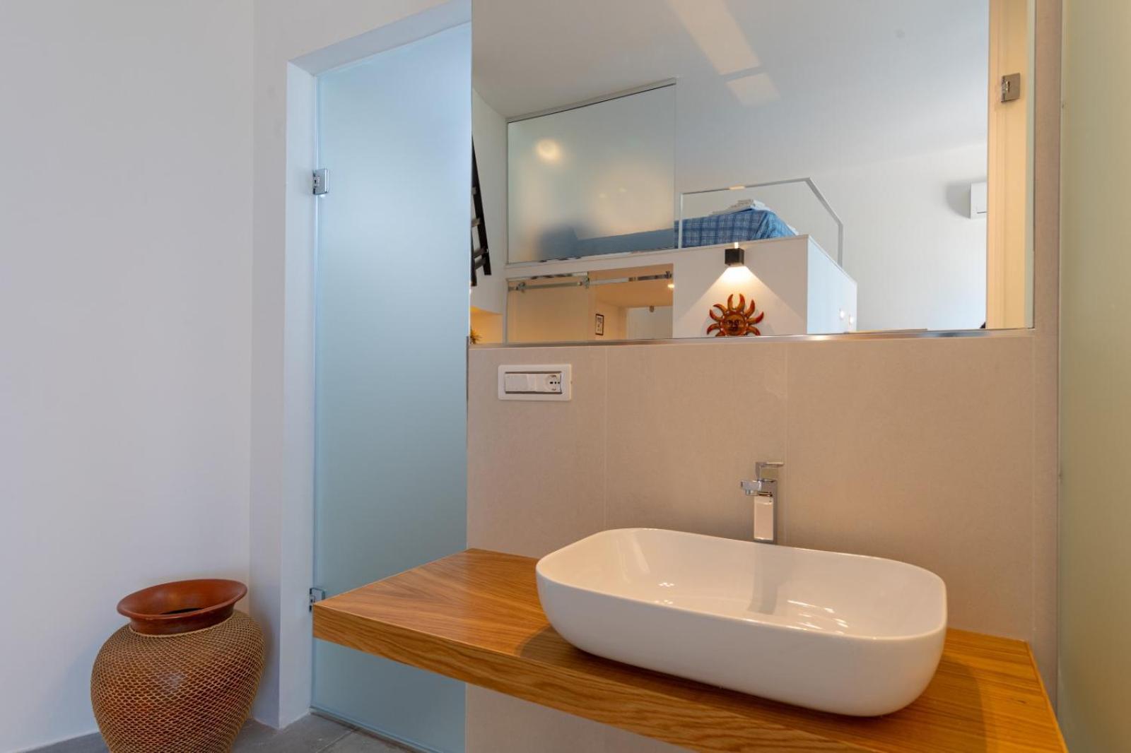 Agape Apartment *